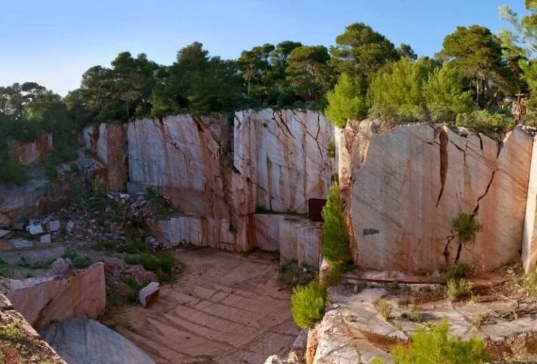 Carrière du Roy à Caunes-Minervois : randonnée historique