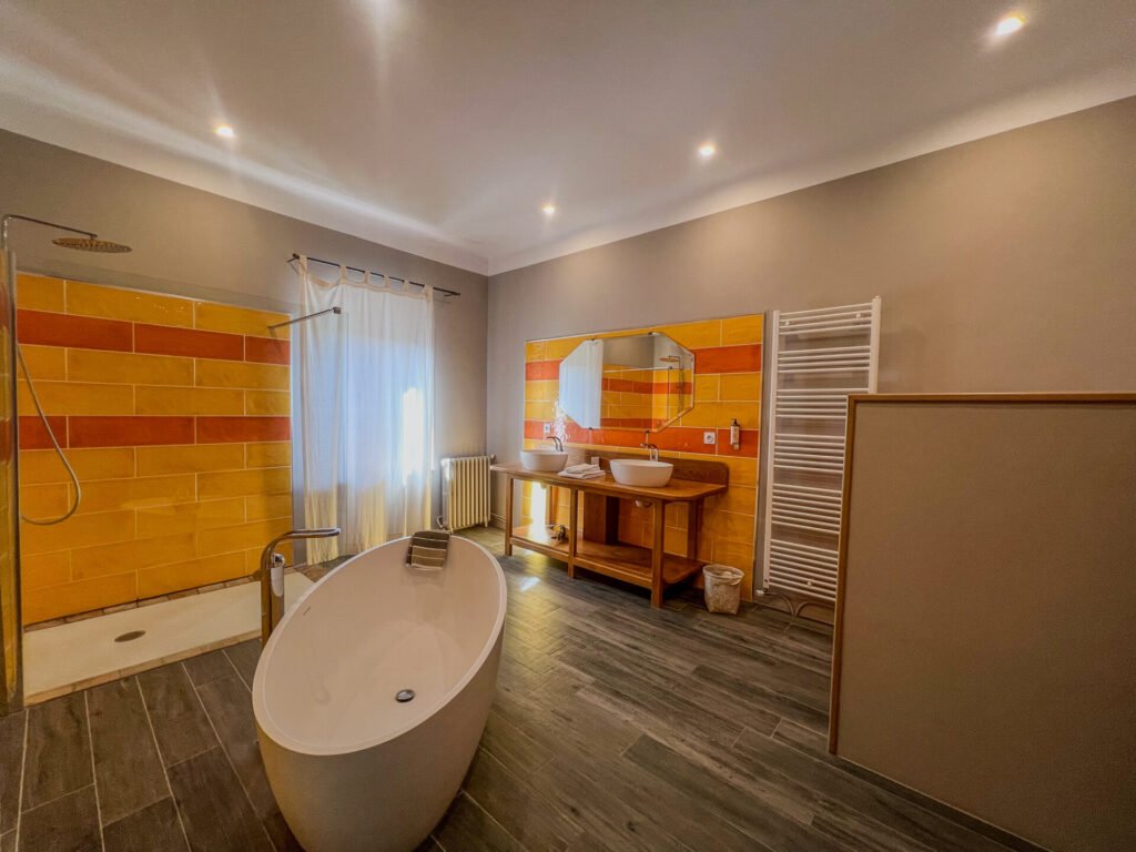 Salle de bain Chambre Marceau et sa suite Hôtel d'Alibert Caunes-Minervois
