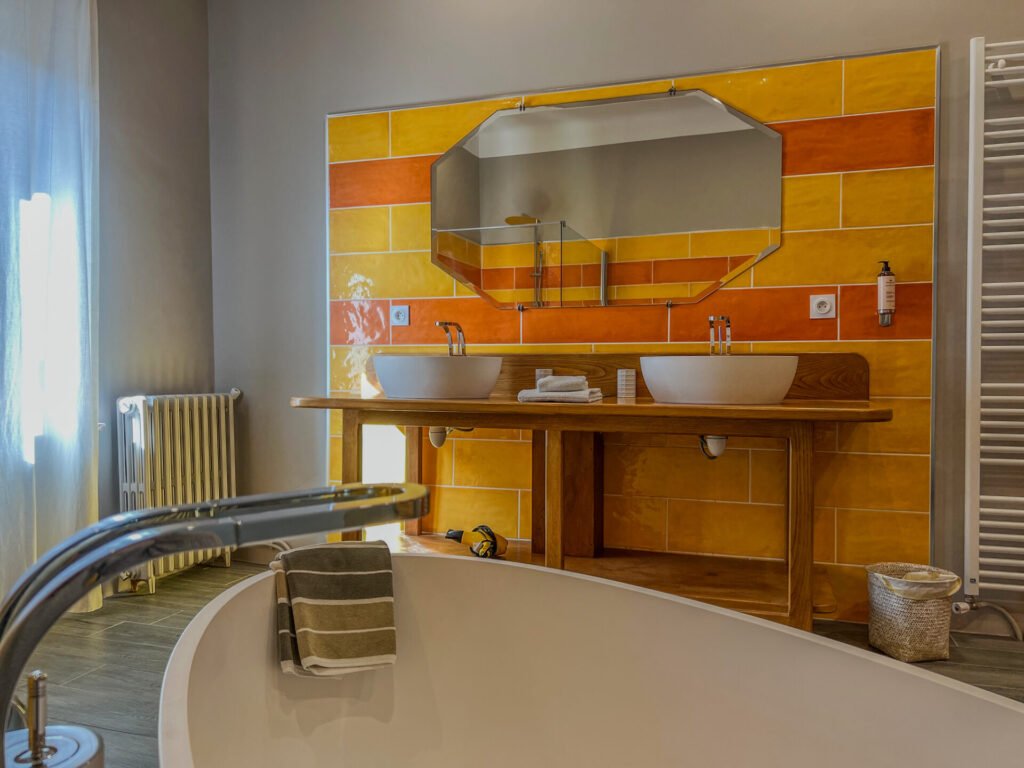 Salle de bain Chambre Marceau et sa suite Hôtel d'Alibert Caunes-Minervois