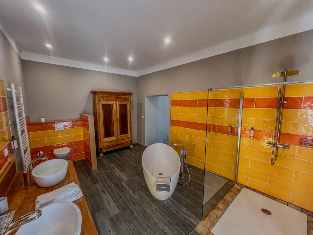 Salle de bain Chambre Marceau et sa suite Hôtel d'Alibert Caunes-Minervois